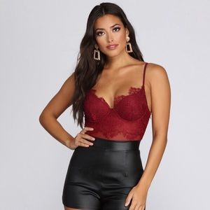 Windsor Sleeveless Dark Plum Lace Bodysuit